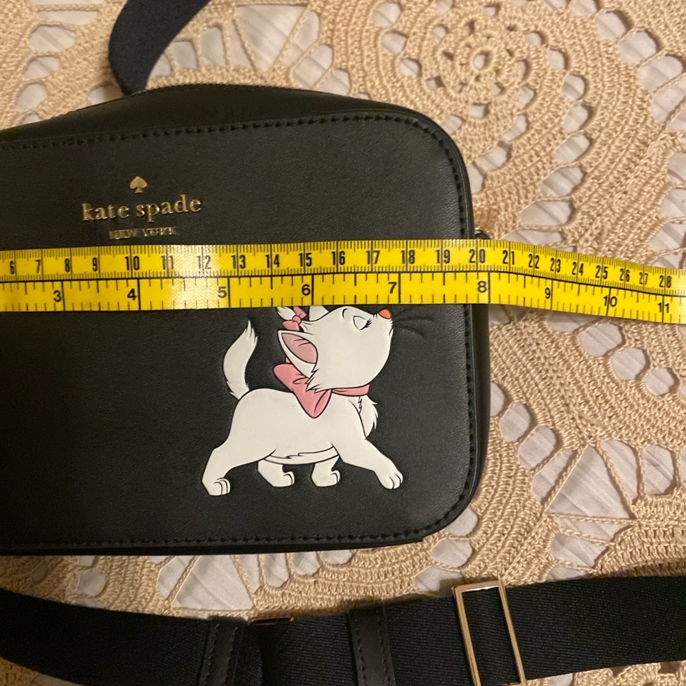 Kate Spade Disney Black crossbody Bag with MARIE from the Aristocats! - Picture 4 of 11